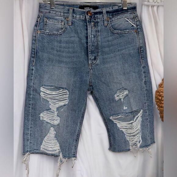 Replay Jeans Women's Size 25 Bermuda Shorts distressed Button Fly Denim skater - Picture 1 of 5